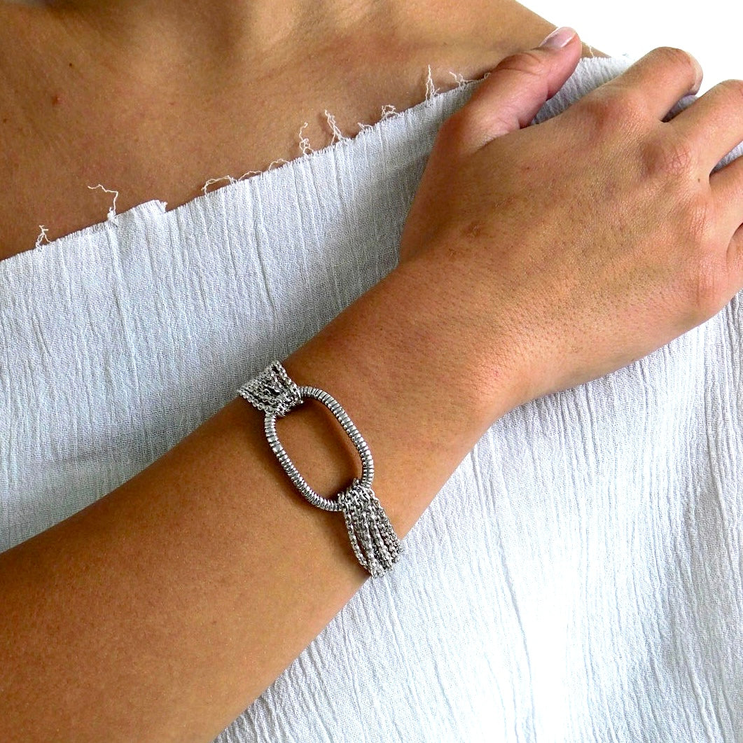 Una Textured Link Multi Strand Bracelet