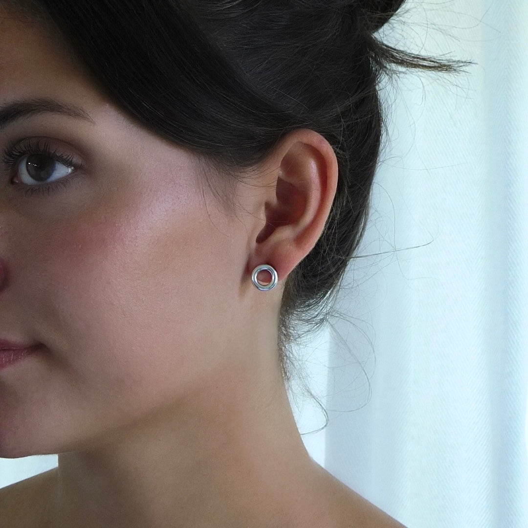 Circle Stud Earrings | Small