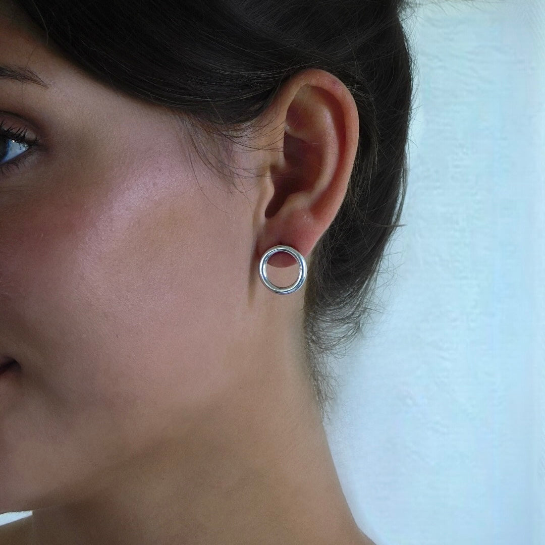 Circle Stud Textured Earrings | Medium