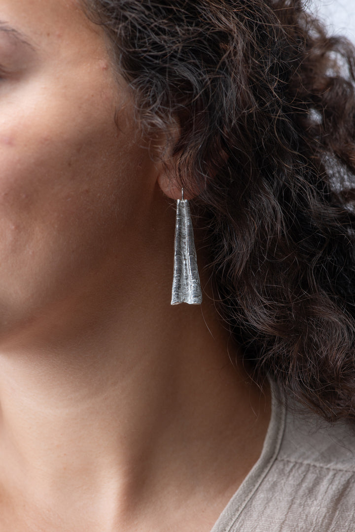 Scallop Silver Drop Earring | Small