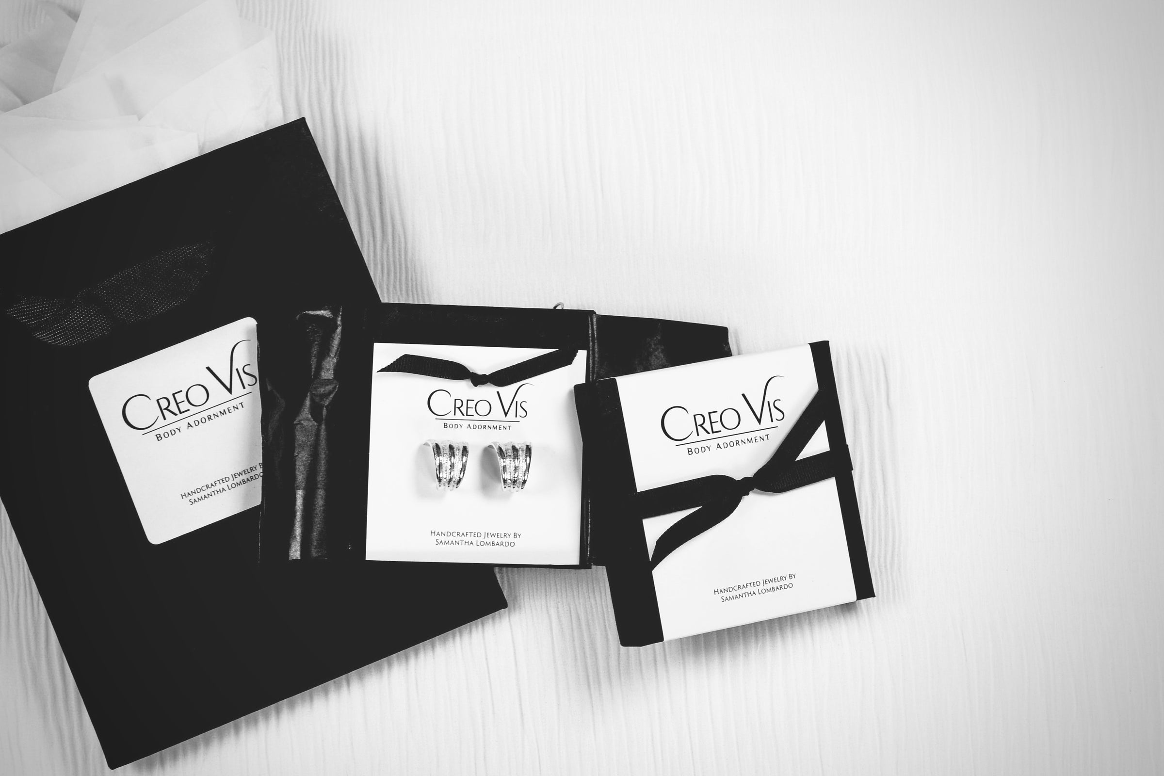 Creo Vis jewelry boxes on a white surface